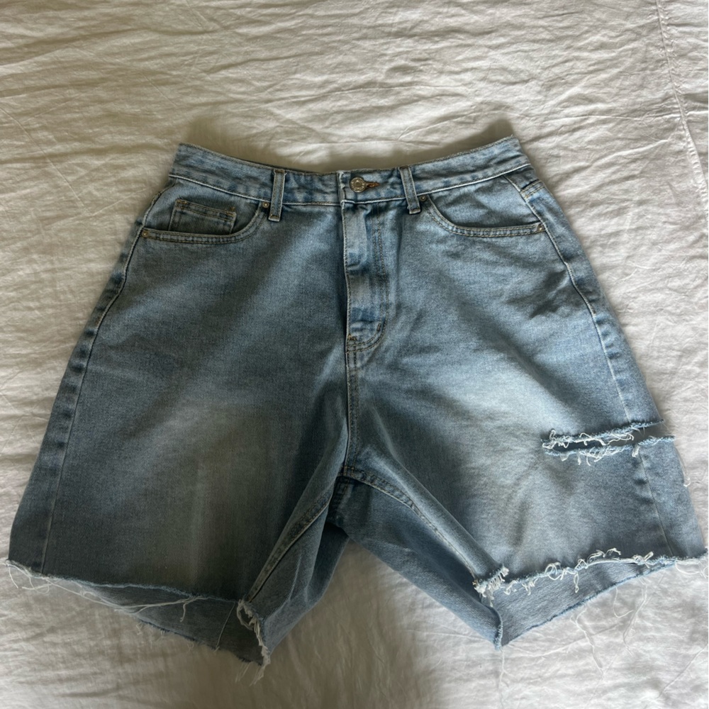 Denim baggy shorts!